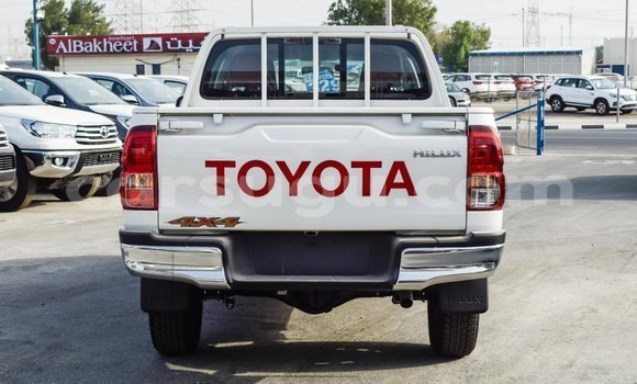Buy Import Toyota Hilux White Car in Import - Dubai in Burkina Faso Buy Import Toyota Hilux White Car in Import - Dubai in Burkina Faso
