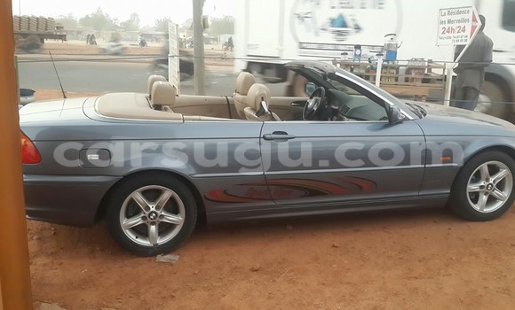 Acheter Neuf Voiture BMW 3–Series Noir à Ouagadougou, Burkina-Faso Acheter Neuf Voiture BMW 3–Series Noir à Ouagadougou, Burkina-Faso