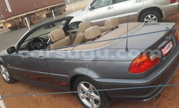 Acheter Neuf Voiture BMW 3–Series Noir à Ouagadougou, Burkina-Faso Acheter Neuf Voiture BMW 3–Series Noir à Ouagadougou, Burkina-Faso