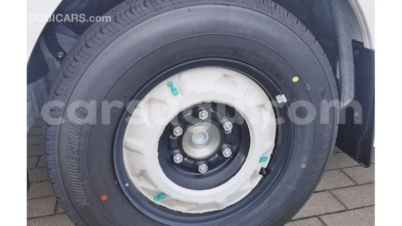 Big with watermark toyota hiace burkina faso import dubai 5540