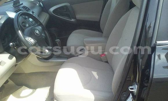 Acheter Occasion Voiture Toyota RAV4 Noir à Ouagadougou, Burkina-Faso Acheter Occasion Voiture Toyota RAV4 Noir à Ouagadougou, Burkina-Faso