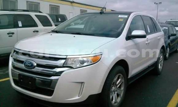 Acheter Occasion Voiture Ford Edge Blanc à Ouagadougou au Burkina-Faso Acheter Occasion Voiture Ford Edge Blanc à Ouagadougou au Burkina-Faso