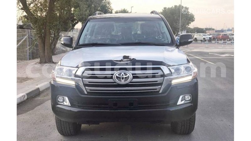 Big with watermark toyota land cruiser burkina faso import dubai 5566