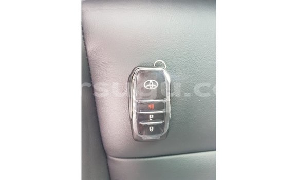 Acheter Import Voiture Toyota Hilux Autre à Import - Dubai, Burkina-Faso Acheter Import Voiture Toyota Hilux Autre à Import - Dubai, Burkina-Faso