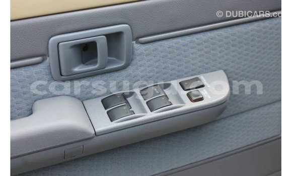 Acheter Import Voiture Toyota Land Cruiser Beige à Import - Dubai, Burkina-Faso Acheter Import Voiture Toyota Land Cruiser Beige à Import - Dubai, Burkina-Faso