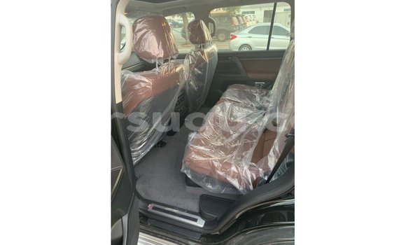 Sayi Imported Toyota Land Cruiser Black Mota in Import - Dubai a Burkina Faso Sayi Imported Toyota Land Cruiser Black Mota in Import - Dubai a Burkina Faso