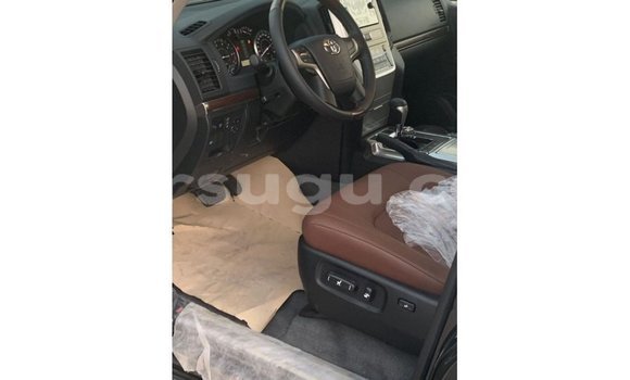 Sayi Imported Toyota Land Cruiser Black Mota in Import - Dubai a Burkina Faso Sayi Imported Toyota Land Cruiser Black Mota in Import - Dubai a Burkina Faso