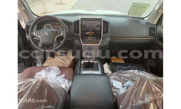 Sayi Imported Toyota Land Cruiser Black Mota in Import - Dubai a Burkina Faso Sayi Imported Toyota Land Cruiser Black Mota in Import - Dubai a Burkina Faso