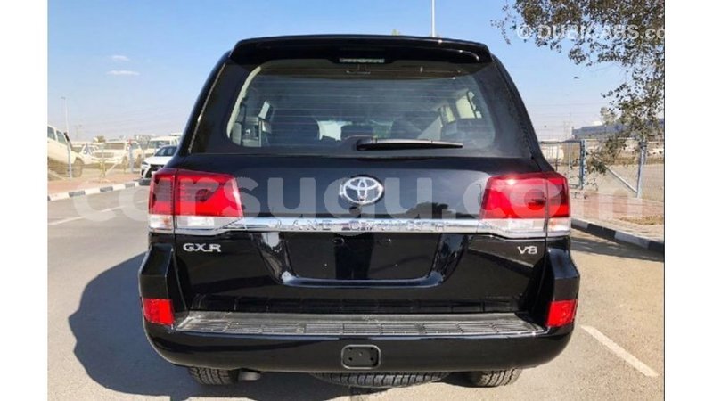 Big with watermark toyota land cruiser burkina faso import dubai 5585