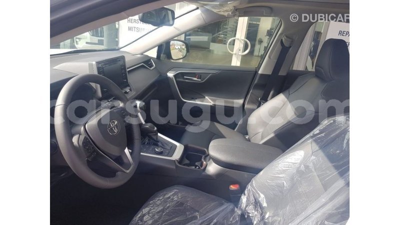 Big with watermark toyota hiace burkina faso import dubai 5586