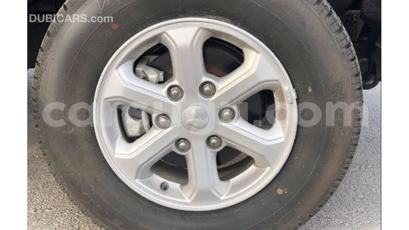 Big with watermark mitsubishi l200 burkina faso import dubai 5589