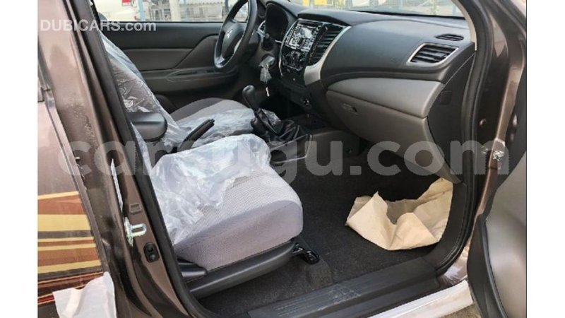 Big with watermark mitsubishi l200 burkina faso import dubai 5589