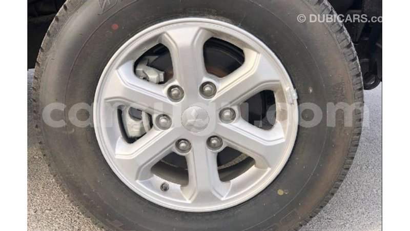 Big with watermark mitsubishi l200 burkina faso import dubai 5589