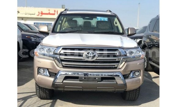 Sayi Imported Toyota Land Cruiser Sauran Mota in Import - Dubai a Burkina Faso Sayi Imported Toyota Land Cruiser Sauran Mota in Import - Dubai a Burkina Faso
