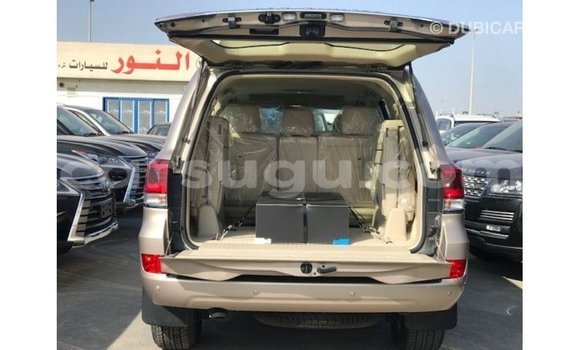 Sayi Imported Toyota Land Cruiser Sauran Mota in Import - Dubai a Burkina Faso Sayi Imported Toyota Land Cruiser Sauran Mota in Import - Dubai a Burkina Faso