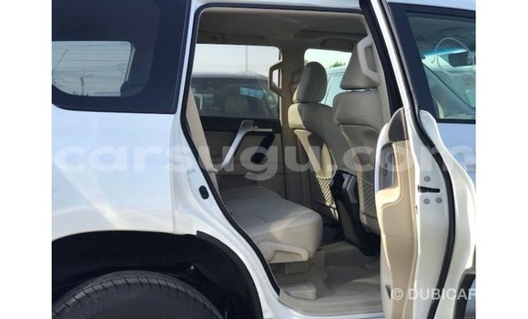 Sayi Imported Toyota Prado White Mota in Import - Dubai a Burkina Faso Sayi Imported Toyota Prado White Mota in Import - Dubai a Burkina Faso