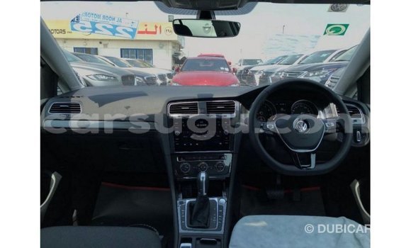 Sayi Imported Volkswagen Golf White Mota in Import - Dubai a Burkina Faso Sayi Imported Volkswagen Golf White Mota in Import - Dubai a Burkina Faso