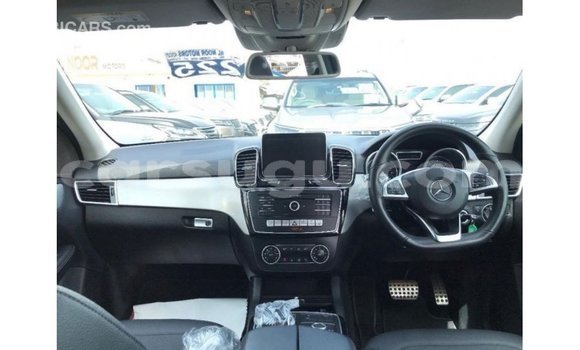 Sayi Imported Mercedes-Benz 250 Sauran Mota in Import - Dubai a Burkina Faso Sayi Imported Mercedes-Benz 250 Sauran Mota in Import - Dubai a Burkina Faso