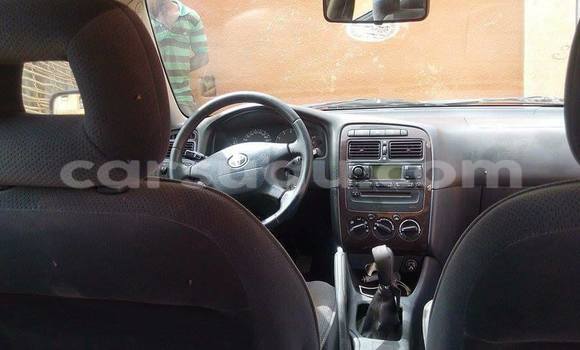 Sayi Sabo Toyota Avensis Azurfa Mota in Ouagadougou a Burkina Faso Sayi Sabo Toyota Avensis Azurfa Mota in Ouagadougou a Burkina Faso