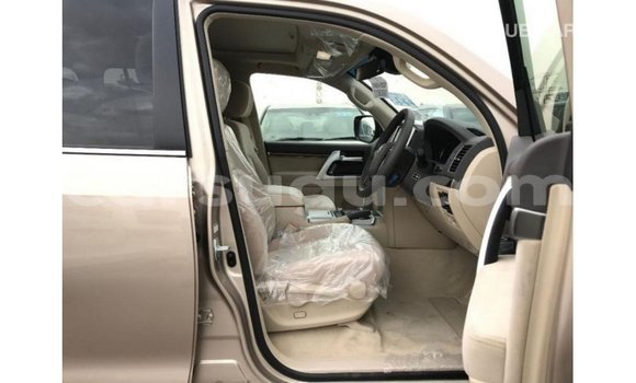 Buy Import Toyota Land Cruiser Other Car in Import - Dubai in Burkina Faso Buy Import Toyota Land Cruiser Other Car in Import - Dubai in Burkina Faso
