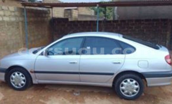 Sayi Sabo Toyota Avensis Azurfa Mota in Ouagadougou a Burkina Faso Sayi Sabo Toyota Avensis Azurfa Mota in Ouagadougou a Burkina Faso