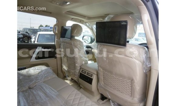 Sayi Imported Toyota Land Cruiser Black Mota in Import - Dubai a Burkina Faso Sayi Imported Toyota Land Cruiser Black Mota in Import - Dubai a Burkina Faso