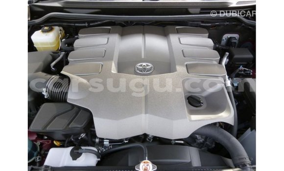 Sayi Imported Toyota Land Cruiser Sauran Mota in Import - Dubai a Burkina Faso Sayi Imported Toyota Land Cruiser Sauran Mota in Import - Dubai a Burkina Faso