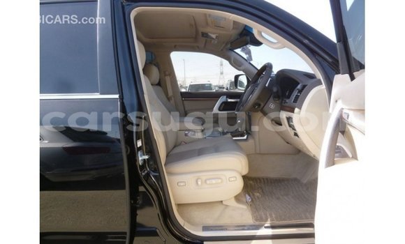 Sayi Imported Toyota Land Cruiser Black Mota in Import - Dubai a Burkina Faso Sayi Imported Toyota Land Cruiser Black Mota in Import - Dubai a Burkina Faso