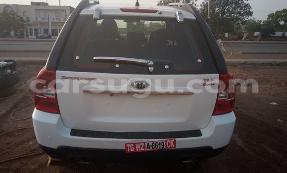 Acheter Neuf Voiture Kia Sportage Blanc à Ouagadougou, Burkina-Faso Acheter Neuf Voiture Kia Sportage Blanc à Ouagadougou, Burkina-Faso