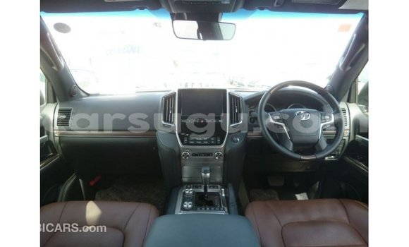 Sayi Imported Toyota Land Cruiser Black Mota in Import - Dubai a Burkina Faso Sayi Imported Toyota Land Cruiser Black Mota in Import - Dubai a Burkina Faso