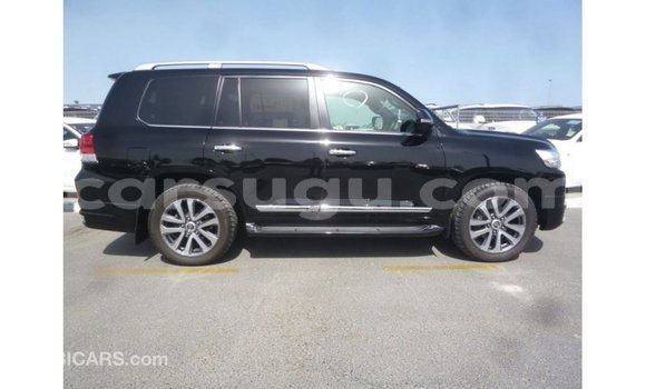 Sayi Imported Toyota Land Cruiser Black Mota in Import - Dubai a Burkina Faso Sayi Imported Toyota Land Cruiser Black Mota in Import - Dubai a Burkina Faso