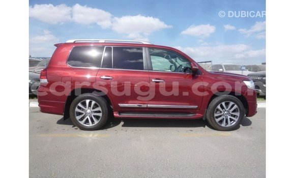 Sayi Imported Toyota Land Cruiser Red Mota in Import - Dubai a Burkina Faso Sayi Imported Toyota Land Cruiser Red Mota in Import - Dubai a Burkina Faso