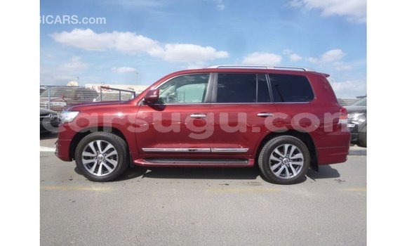 Sayi Imported Toyota Land Cruiser Red Mota in Import - Dubai a Burkina Faso Sayi Imported Toyota Land Cruiser Red Mota in Import - Dubai a Burkina Faso