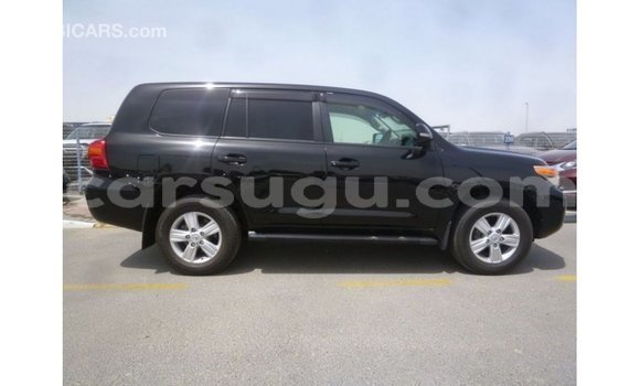 Sayi Imported Toyota Land Cruiser Black Mota in Import - Dubai a Burkina Faso Sayi Imported Toyota Land Cruiser Black Mota in Import - Dubai a Burkina Faso