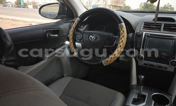 Acheter Neuf Voiture Toyota Camry Gris à Ouagadougou, Burkina-Faso Acheter Neuf Voiture Toyota Camry Gris à Ouagadougou, Burkina-Faso