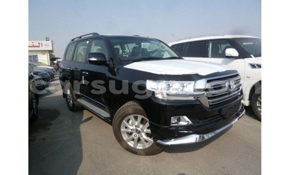 Acheter Import Voiture Toyota Land Cruiser Noir à Import - Dubai, Burkina-Faso Acheter Import Voiture Toyota Land Cruiser Noir à Import - Dubai, Burkina-Faso