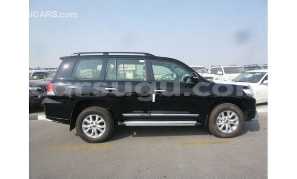 Acheter Import Voiture Toyota Land Cruiser Noir à Import - Dubai, Burkina-Faso Acheter Import Voiture Toyota Land Cruiser Noir à Import - Dubai, Burkina-Faso