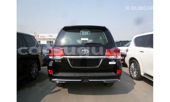Sayi Imported Toyota Land Cruiser Black Mota in Import - Dubai a Burkina Faso Sayi Imported Toyota Land Cruiser Black Mota in Import - Dubai a Burkina Faso