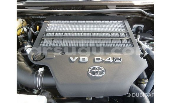 Sayi Imported Toyota Land Cruiser Black Mota in Import - Dubai a Burkina Faso Sayi Imported Toyota Land Cruiser Black Mota in Import - Dubai a Burkina Faso
