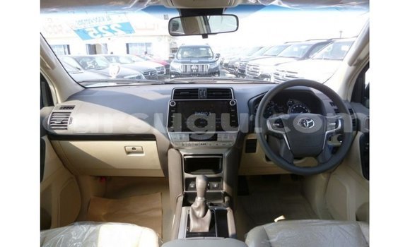 Sayi Imported Toyota Prado White Mota in Import - Dubai a Burkina Faso Sayi Imported Toyota Prado White Mota in Import - Dubai a Burkina Faso