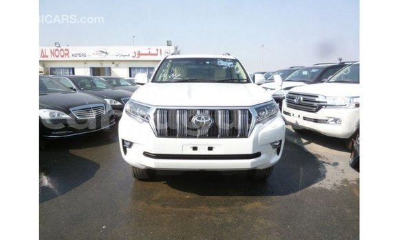 Sayi Imported Toyota Prado White Mota in Import - Dubai a Burkina Faso Sayi Imported Toyota Prado White Mota in Import - Dubai a Burkina Faso
