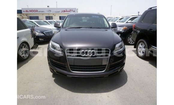 Sayi Imported Audi Q7 Black Mota in Import - Dubai a Burkina Faso Sayi Imported Audi Q7 Black Mota in Import - Dubai a Burkina Faso