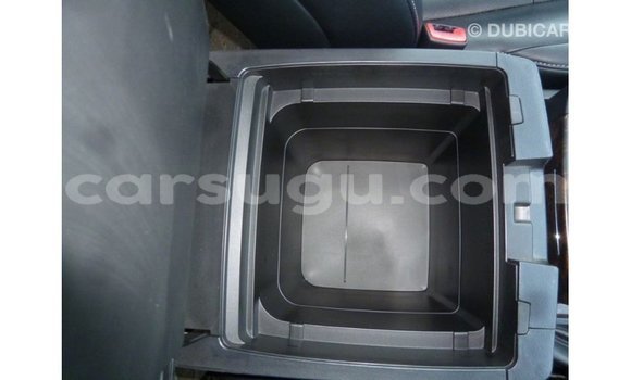 Sayi Imported Toyota Land Cruiser White Mota in Import - Dubai a Burkina Faso Sayi Imported Toyota Land Cruiser White Mota in Import - Dubai a Burkina Faso