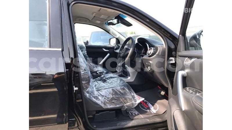 Big with watermark mercedes benz 250 burkina faso import dubai 5646