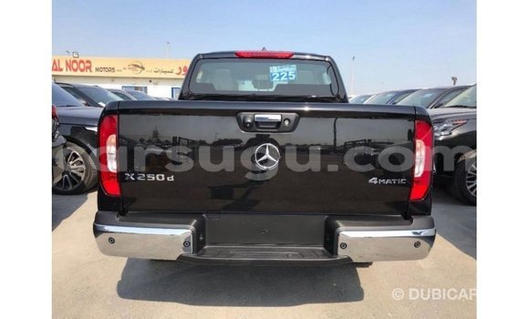 Sayi Imported Mercedes-Benz 250 Black Mota in Import - Dubai a Burkina Faso Sayi Imported Mercedes-Benz 250 Black Mota in Import - Dubai a Burkina Faso