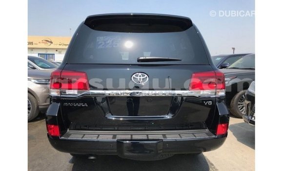 Sayi Imported Toyota Land Cruiser Black Mota in Import - Dubai a Burkina Faso Sayi Imported Toyota Land Cruiser Black Mota in Import - Dubai a Burkina Faso