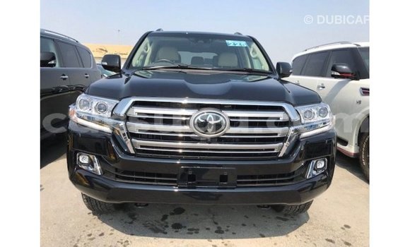 Sayi Imported Toyota Land Cruiser Black Mota in Import - Dubai a Burkina Faso Sayi Imported Toyota Land Cruiser Black Mota in Import - Dubai a Burkina Faso