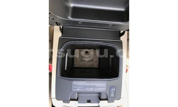 Sayi Imported Toyota Land Cruiser Black Mota in Import - Dubai a Burkina Faso Sayi Imported Toyota Land Cruiser Black Mota in Import - Dubai a Burkina Faso