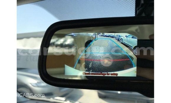 Sayi Imported Toyota Hiace White Mota in Import - Dubai a Burkina Faso Sayi Imported Toyota Hiace White Mota in Import - Dubai a Burkina Faso