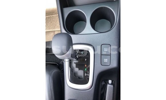 Sayi Imported Toyota Hilux Black Mota in Import - Dubai a Burkina Faso Sayi Imported Toyota Hilux Black Mota in Import - Dubai a Burkina Faso